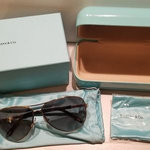 Tiffany aviator sunglasses